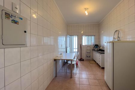 Apartamento à venda com 109m², 2 quartos e sem vaga Apartamento à venda com 109m², 2 quartos e sem vagaCozinha