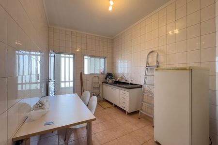 Apartamento à venda com 109m², 2 quartos e sem vaga Apartamento à venda com 109m², 2 quartos e sem vagaCozinha