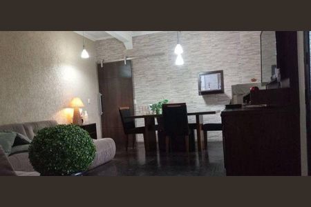 Casa à venda com 4 quartos, 140m² em Jardim da Gloria, São Paulo