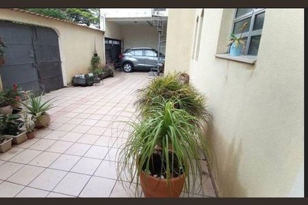 Casa à venda com 4 quartos, 140m² em Jardim da Gloria, São Paulo
