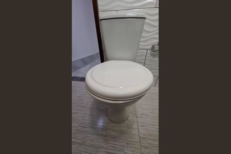 Casa para alugar com 40m², 1 quarto e sem vaga Casa para alugar com 40m², 1 quarto e sem vagaBanheiro