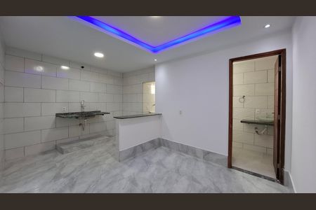 Casa para alugar com 40m², 1 quarto e sem vaga Casa para alugar com 40m², 1 quarto e sem vagaCozinha