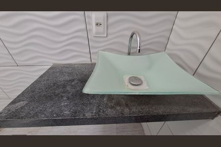 Casa para alugar com 40m², 1 quarto e sem vaga Casa para alugar com 40m², 1 quarto e sem vagaBanheiro
