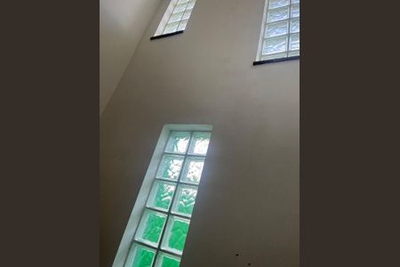Casa à venda com 132m², 2 quartos e sem vaga