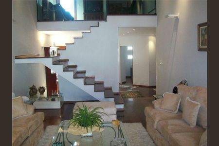 Casa à venda com 4 quartos, 350m² em Bairro dos Casa, São Bernardo do Campo