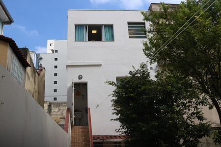 Casa à venda com 150m², 4 quartos e 2 vagasQuintal