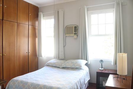Casa à venda com 150m², 4 quartos e 2 vagasQuarto 3