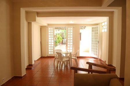 Casa à venda com 150m², 4 quartos e 2 vagasSala 3