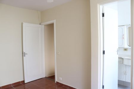 Casa à venda com 150m², 4 quartos e 2 vagasEdícula - Quarto