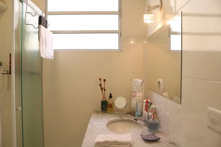 Casa à venda com 150m², 4 quartos e 2 vagasBanheiro 2