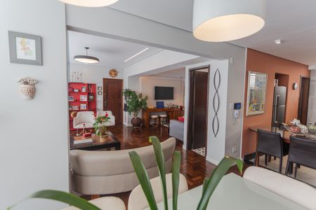Apartamento à venda com 160m², 4 quartos e 2 vagas Apartamento à venda com 160m², 4 quartos e 2 vagasSala