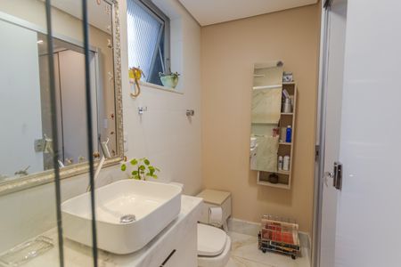 Apartamento à venda com 160m², 4 quartos e 2 vagas Apartamento à venda com 160m², 4 quartos e 2 vagasBanheiro da Suíte 2