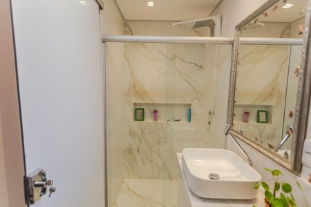 Apartamento à venda com 160m², 4 quartos e 2 vagas Apartamento à venda com 160m², 4 quartos e 2 vagasBanheiro da Suíte 2