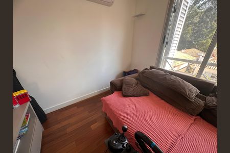 Casa de condomínio à venda com 240m², 4 quartos e 3 vagas Casa de condomínio à venda com 240m², 4 quartos e 3 vagasQuarto de jogos