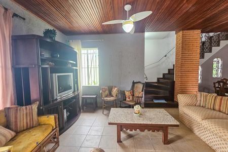 Casa para alugar com 418m², 4 quartos e 2 vagas