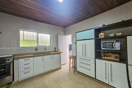 Casa para alugar com 418m², 4 quartos e 2 vagas