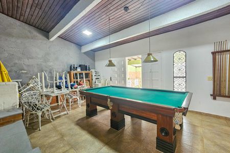Casa para alugar com 418m², 4 quartos e 2 vagas