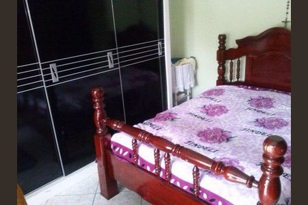 Casa à venda com 3 quartos, 125m² em Jardim Las Vegas, Santo André