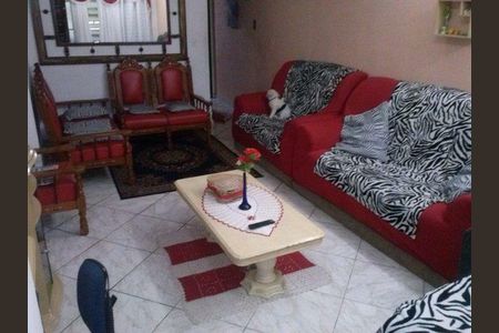 Casa à venda com 3 quartos, 125m² em Jardim Las Vegas, Santo André