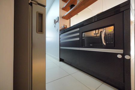 Apartamento para alugar com 70m², 2 quartos e 1 vagaCozinha