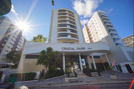 Apartamento para alugar com 70m², 2 quartos e 1 vagaFachada