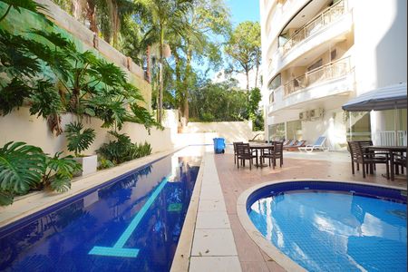 Apartamento para alugar com 70m², 2 quartos e 1 vagaPiscina