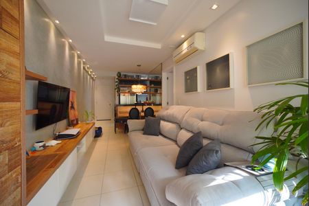 Apartamento para alugar com 70m², 2 quartos e 1 vagaSala