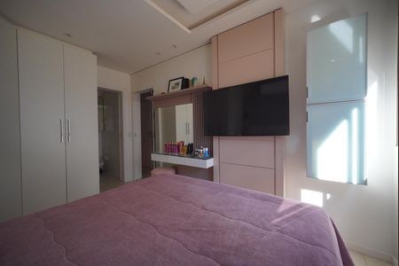 Apartamento para alugar com 70m², 2 quartos e 1 vagaSuíte