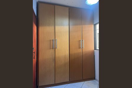 Quarto de apartamento à venda com 2 quartos, 64m² em Parque Marajoara, Santo André