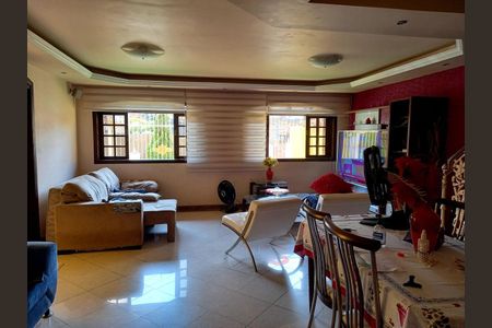 Casa para alugar com 4 quartos, 230m² em Senador Vasconcelos, Rio de Janeiro