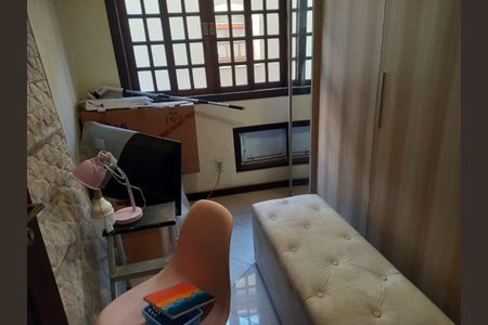 Casa para alugar com 230m², 4 quartos e 2 vagas Casa para alugar com 230m², 4 quartos e 2 vagasQuarto