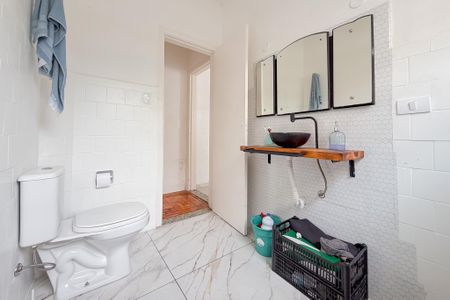 Casa para alugar com 90m², 1 quarto e sem vaga Casa para alugar com 90m², 1 quarto e sem vagaBanheiro