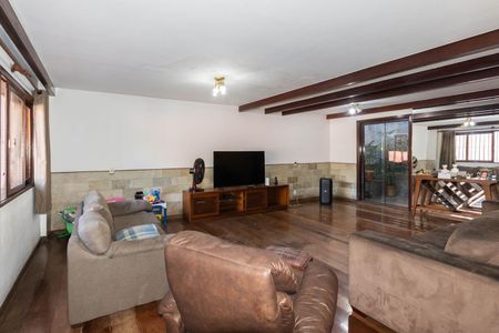 Casa para alugar com 350m², 5 quartos e 3 vagasSala