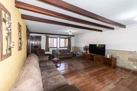 Casa para alugar com 350m², 5 quartos e 3 vagasSala