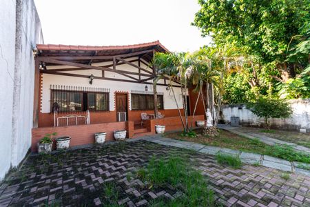 Casa para alugar com 350m², 5 quartos e 3 vagasÁrea externa