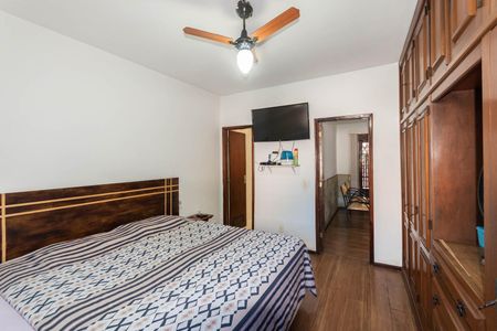 Casa para alugar com 350m², 5 quartos e 3 vagasSuíte