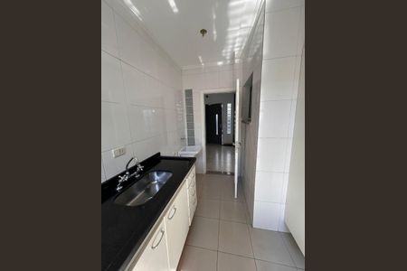 Casa à venda com 142m², 3 quartos e 2 vagas