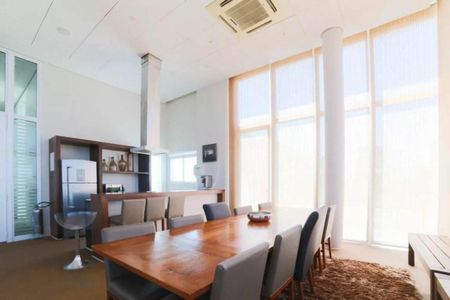 Apartamento à venda com 71m², 1 quarto e 2 vagas