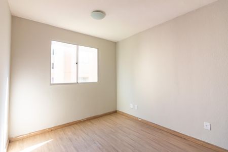 Apartamento à venda com 38m², 2 quartos e sem vaga Apartamento à venda com 38m², 2 quartos e sem vagaSala