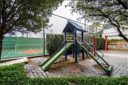 Apartamento à venda com 133m², 3 quartos e 3 vagas