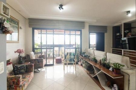 Apartamento à venda com 133m², 3 quartos e 3 vagas