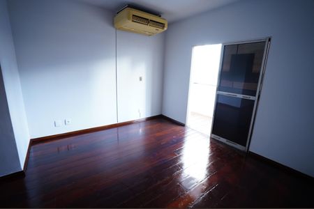 Apartamento para alugar com 120m², 4 quartos e 2 vagasQuarto 4