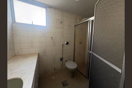 Apartamento para alugar com 120m², 4 quartos e 2 vagasBanheiro suíte 