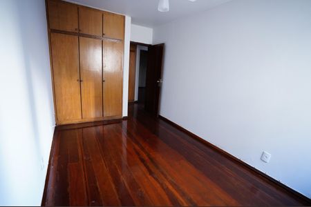 Apartamento para alugar com 120m², 4 quartos e 2 vagasQuarto 3