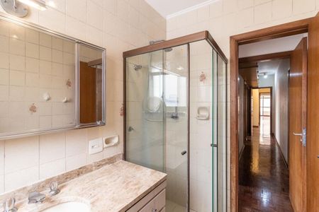 Apartamento para alugar com 238m², 3 quartos e 2 vagas