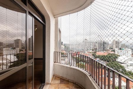 Apartamento para alugar com 238m², 3 quartos e 2 vagas