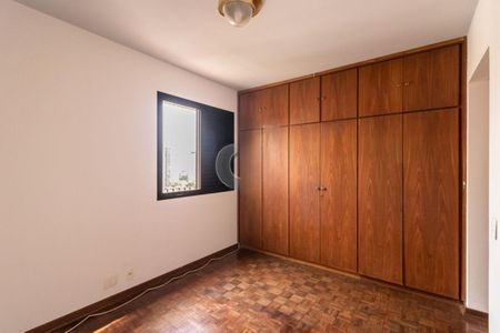 Apartamento para alugar com 238m², 3 quartos e 2 vagas