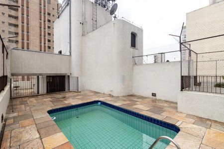 Apartamento para alugar com 238m², 3 quartos e 2 vagas