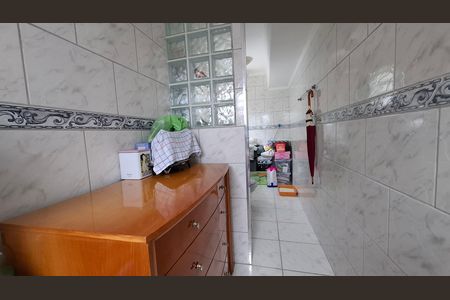 Casa à venda com 180m², 3 quartos e 3 vagas Casa à venda com 180m², 3 quartos e 3 vagasBanheiro Quarto 1 suíte