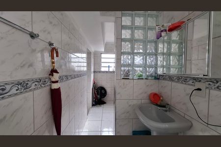 Banheiro Quarto 1 suíte de casa à venda com 3 quartos, 180m² em Vila Linda, Santo André